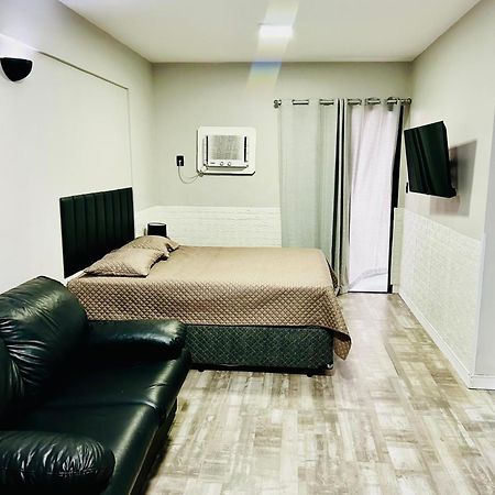 Flat -Hidromassagem Privativa E Piscina A 500 Mts Da Praia São Vicente Dış mekan fotoğraf